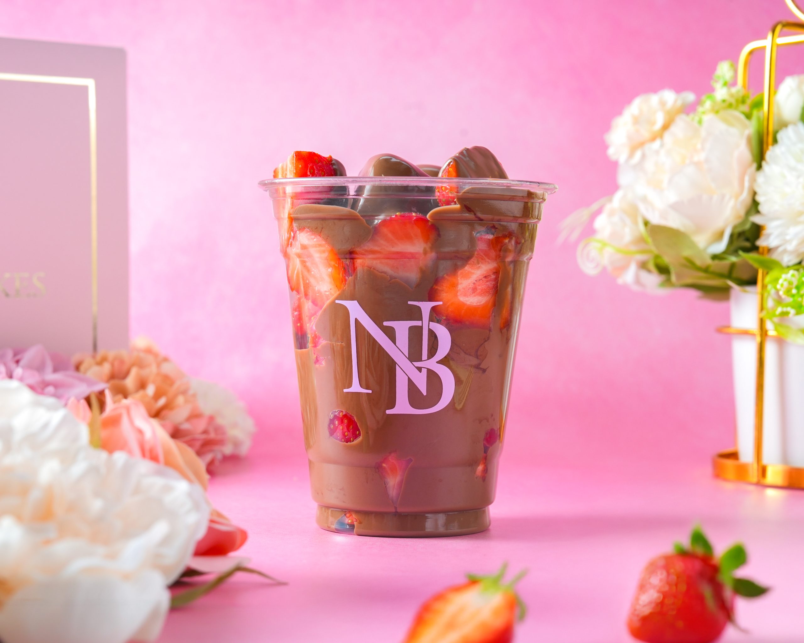 Chocolate Strawberry Cup - Image 3