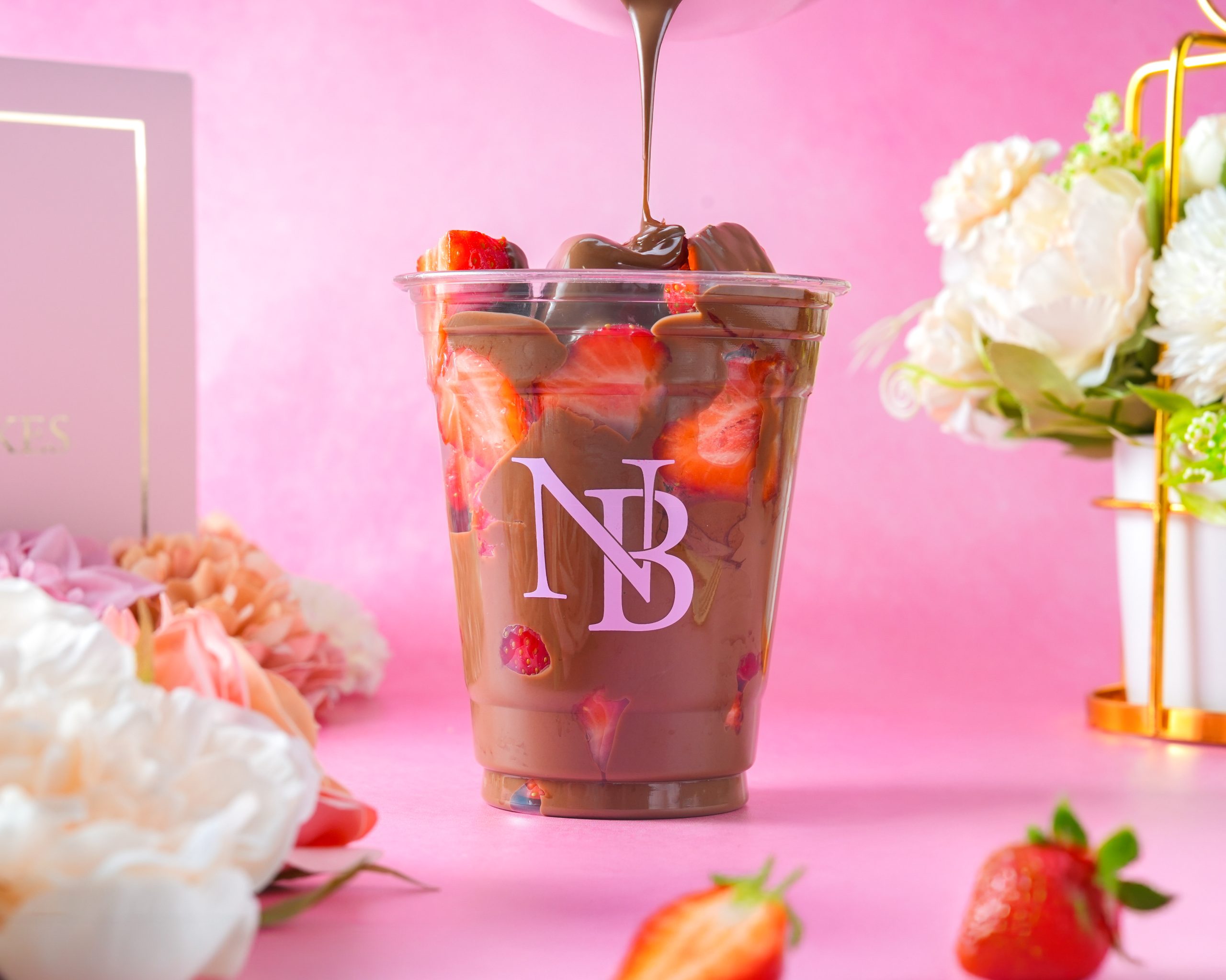 Chocolate Strawberry Cup - Image 4