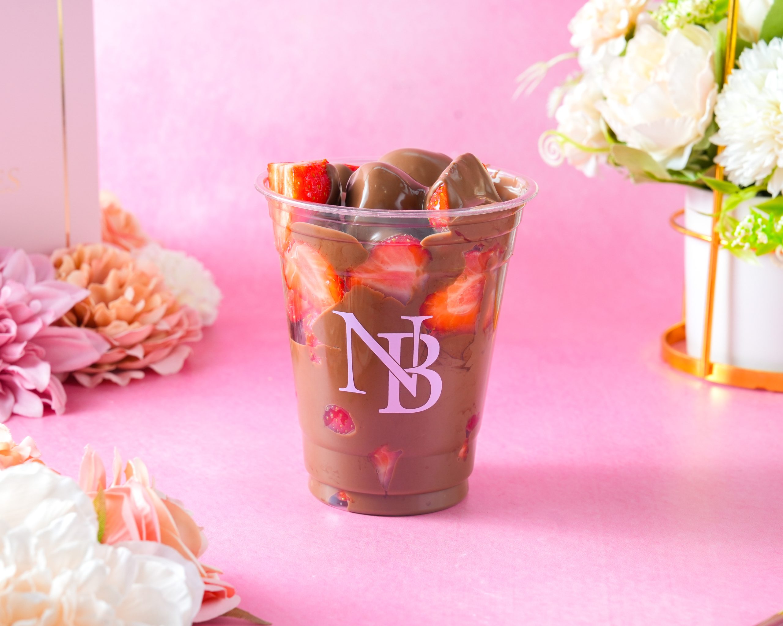 Chocolate Strawberry Cup - Image 5